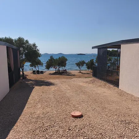 Mobilna Hiska Loti Сasa de vacaciones *